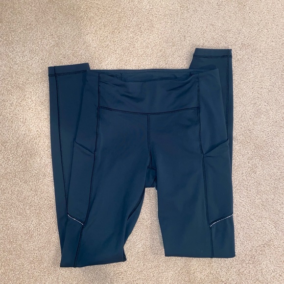 Lululemon Speed Up Tight Warp Tech Legging - Picture 10 of 15